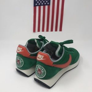 NIKE Air Tailwind QS HH Stranger Things Pine Green